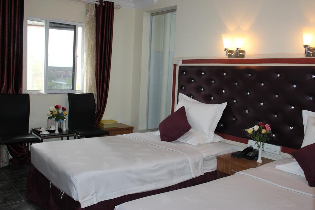 Yangon Good Time Hotel Oda fotoğraf